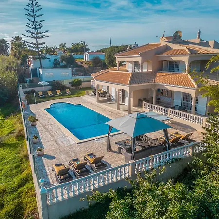Paloma - Tranquilidade Com Piscina Aquecível E Bbq -