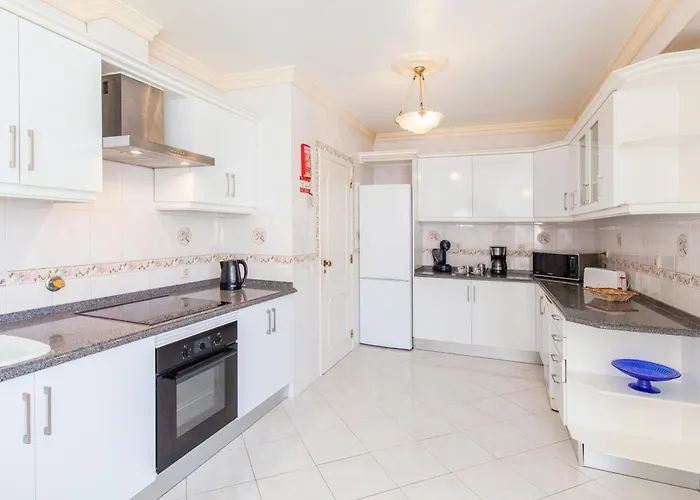 Villa Paloma By Algarve Vacation