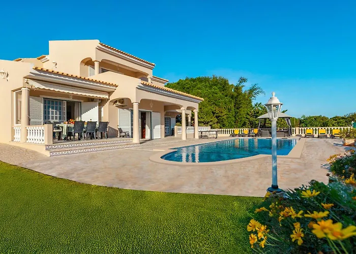 Villa Paloma By Algarve Vacation Albufeira