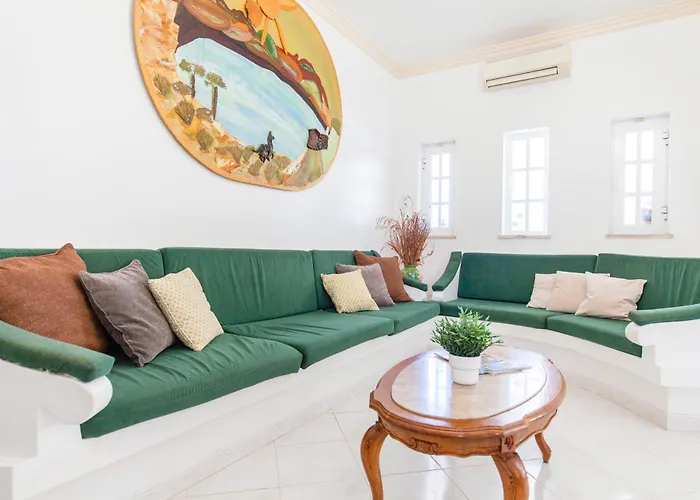 Paloma By Algarve Vacation Villa *